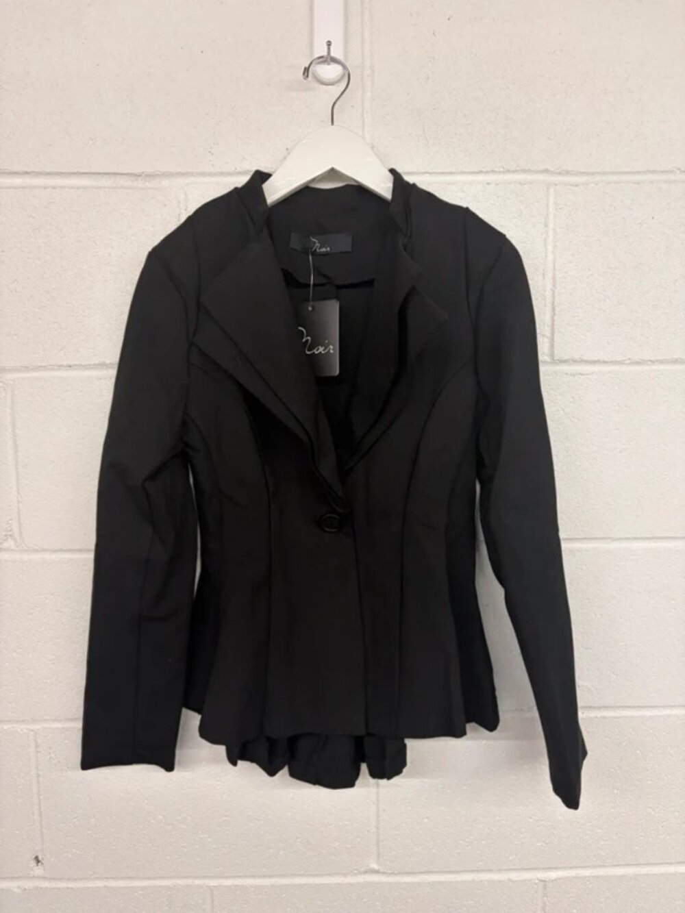 New Sz large L Nordstrom noir peplum blazer